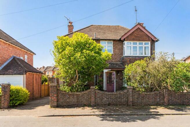 3 bed property, in Whitemore Road, £450,000