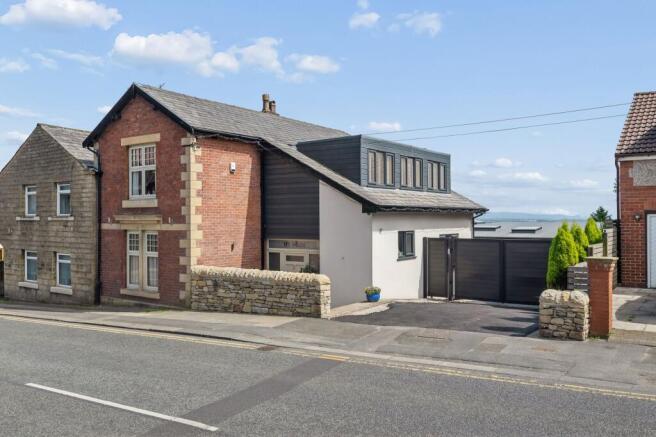 4 bed property, in Ivy Street, £650,000
