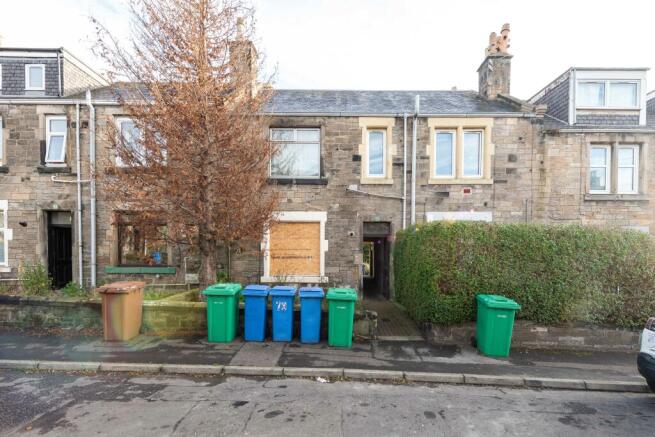 1 bed property, in Balfour Street, £45,000