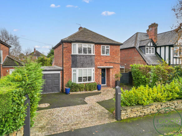 3 bed property, in 28 Grangeway, £549,000