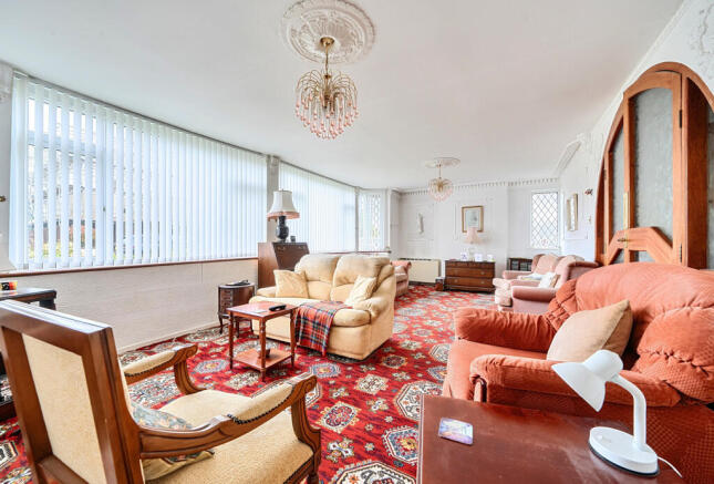3 bed property, in Robel Avenue, £450,000