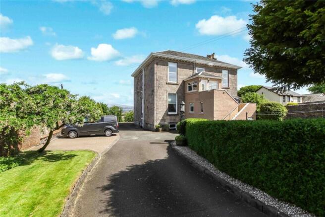 3 bed property, in Madeira Lane, £350,000