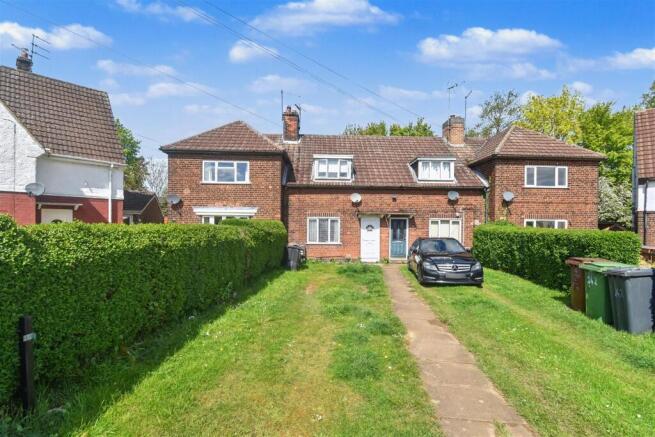 2 bed property, in Stephenson Way, £166,500