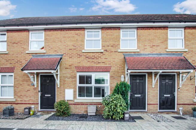 3 bed property, in Mayflower Lane, £335,000