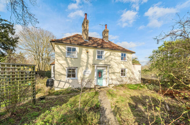 4 bed property, in Mill Road, £650,000