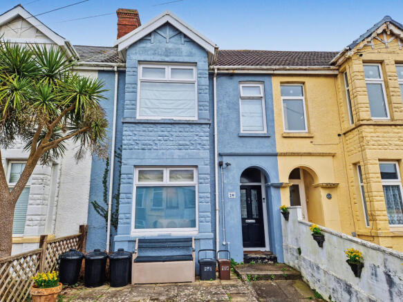 4 bed property, in Mackworth Road, £289,000