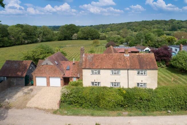 4 bed property, in Chapel Cottage, £1,300,000