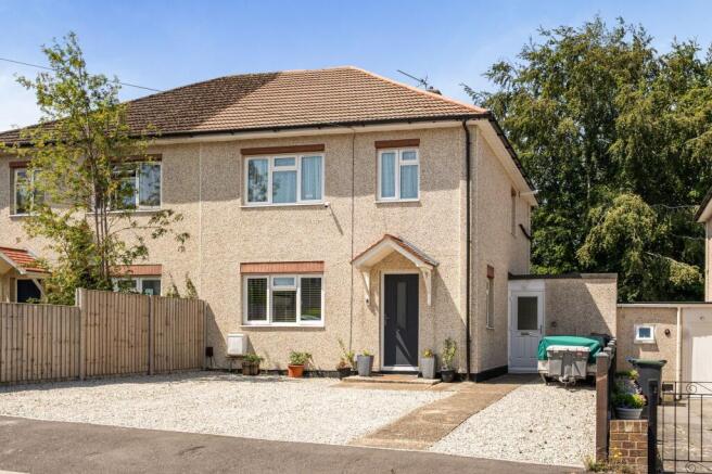 3 bed property, in Suffolk Road, £250,000