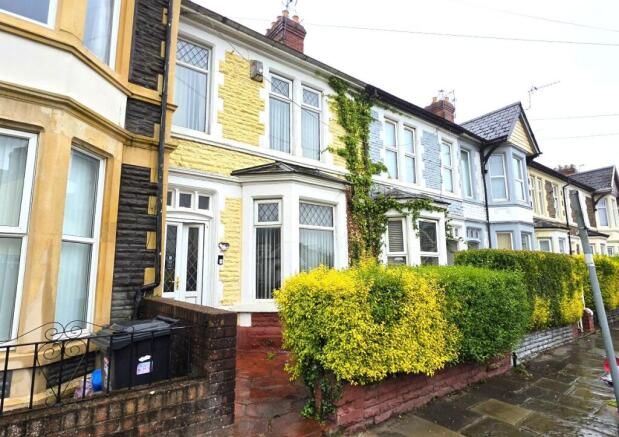 3 bed property, in Splott, £210,000