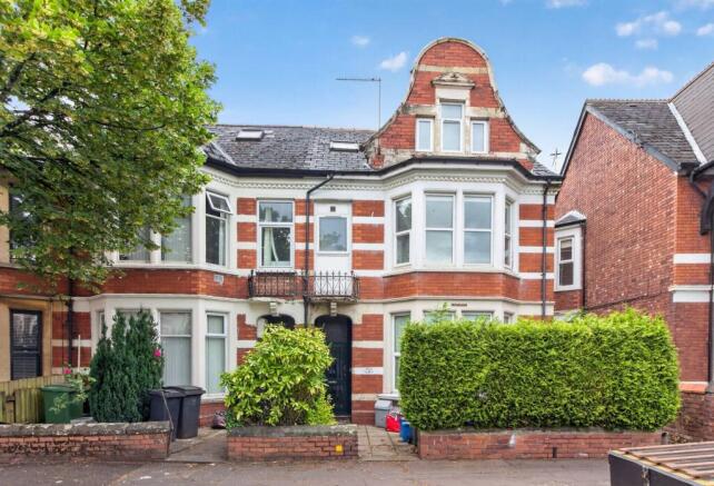 7 bed property, in Marlborough Road, £795,000