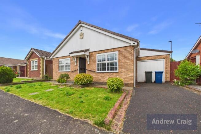 2 bed property, in West Meadows, £275,000