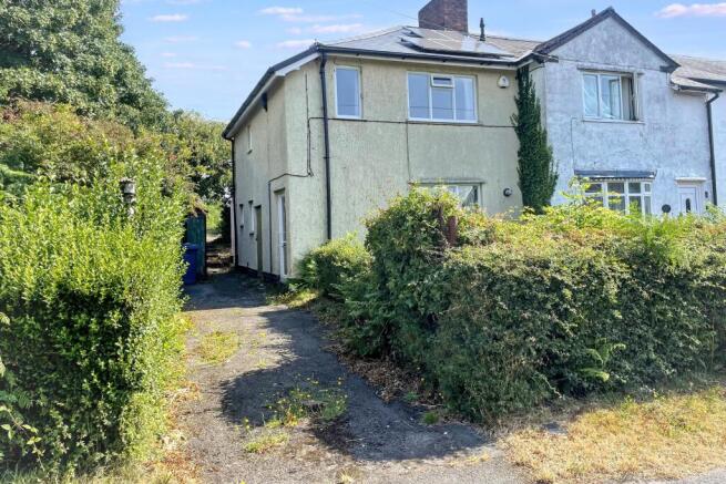 3 bed property, in Rake Hill, £100,000