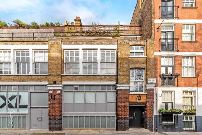1 bed property, in Mitchell Street, £875,000