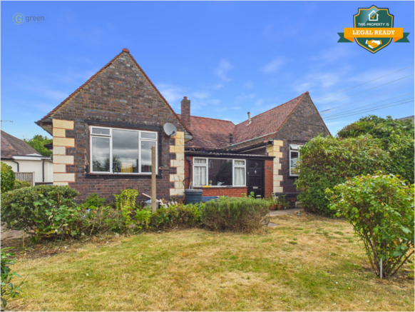 2 bed property, in Fazeley Road, £220,000
