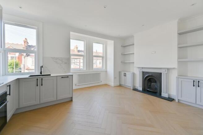 2 bed property, in Moyser Road, £440,000