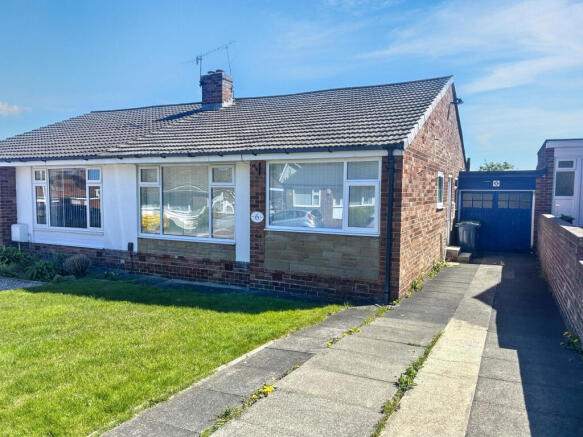 2 bed property, in Bexley Place, £220,000