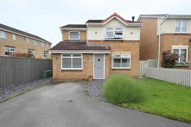 3 bed property, in Kipling Drive, £250,000