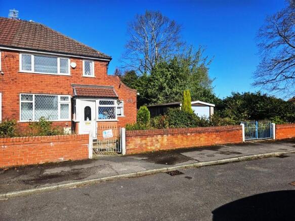 3 bed property, in Annable Road, £250,000