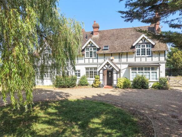 3 bed property, in Partridge Lane, £340,000