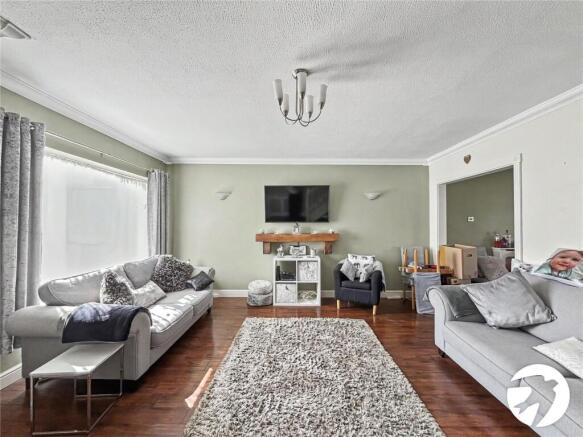 3 bed property, in Repton Way, £350,000