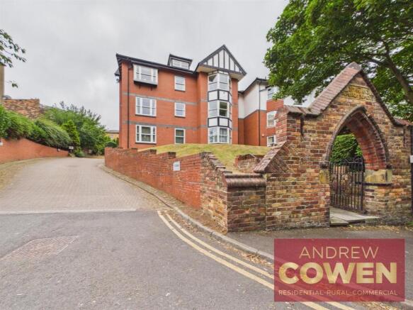 2 bed property, in Ayckbourn Chapters, £115,000