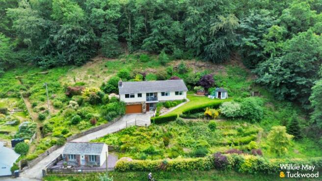 3 bed property, in Brendon EX35, £650,000