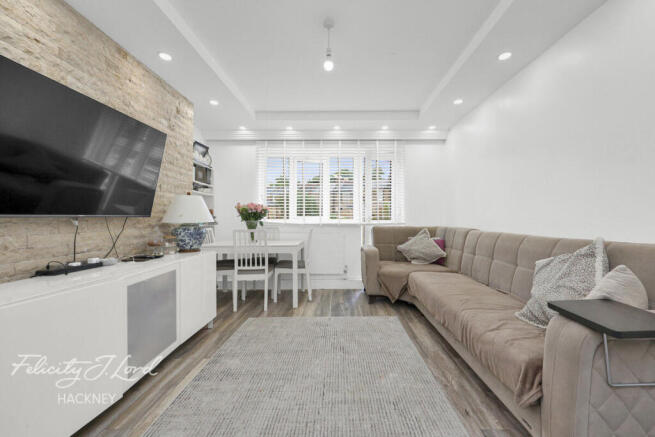 2 bed property, in Rutland Road, £500,000