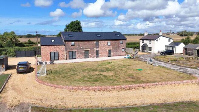 4 bed property, in School Lane, £1,600,000