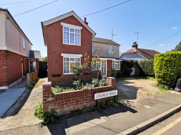3 bed property, in West Mersea, £475,000