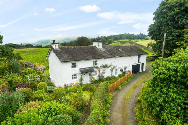 4 bed property, in The Crosses, £1,327,500