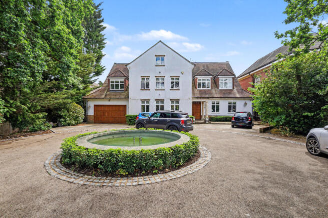 7 bed property, in 4 Beech Hill, £3,150,000