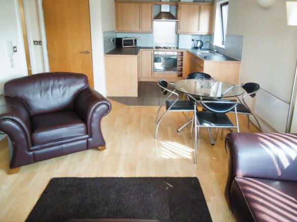 2 bed property, in Velocity East, £175,000