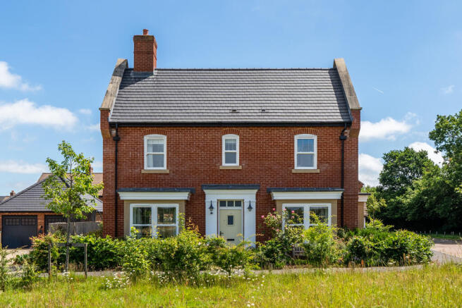 4 bed property, in Sheep Fair Lane, £850,000