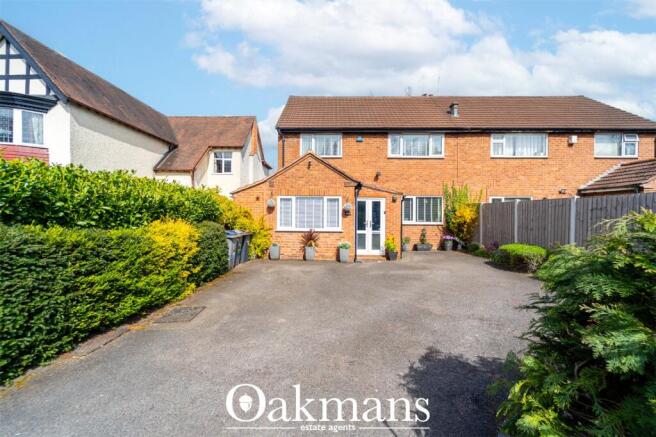 4 bed property, in Portland Road, £575,000
