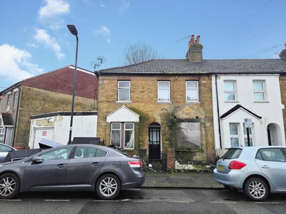 3 bed property, in 15 Spencer Street, £250,000