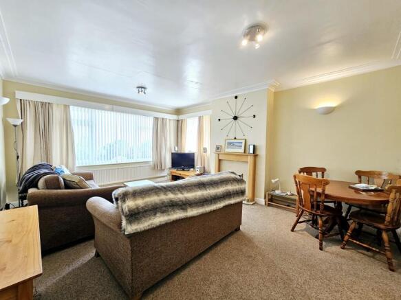 2 bed property, in Seraphis Court, £180,000
