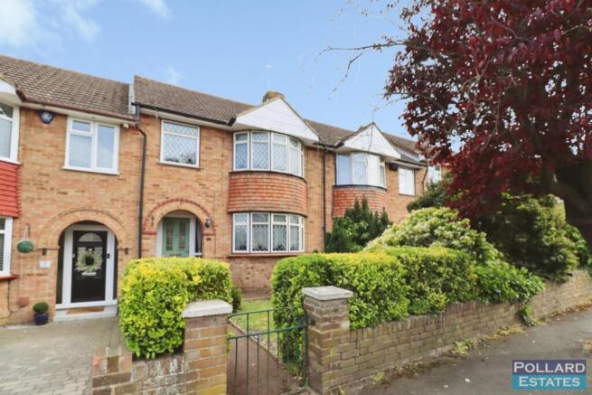 3 bed property, in Suffolk Avenue, £300,000