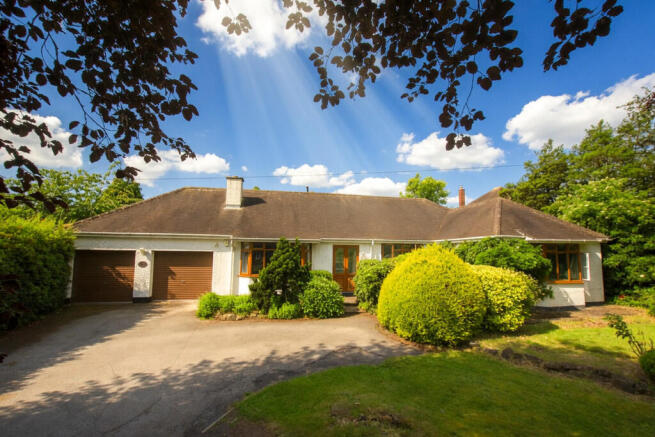 5 bed property, in Normanton Road, £825,000