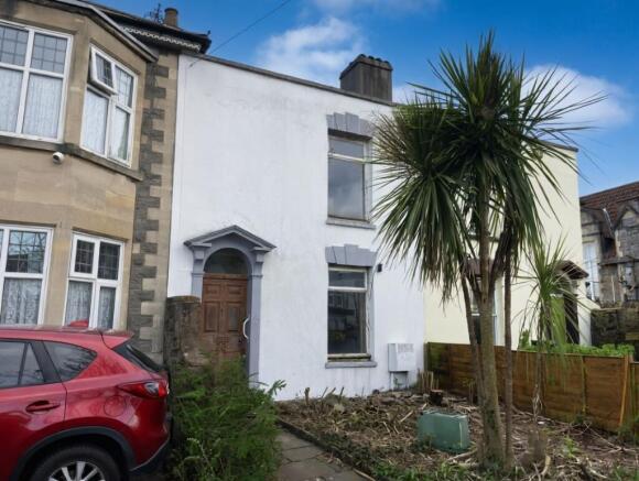 3 bed property, in 22 High Street, £95,000