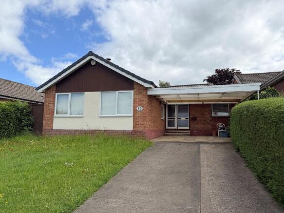 3 bed property, in Roseberry Crescent, £230,000