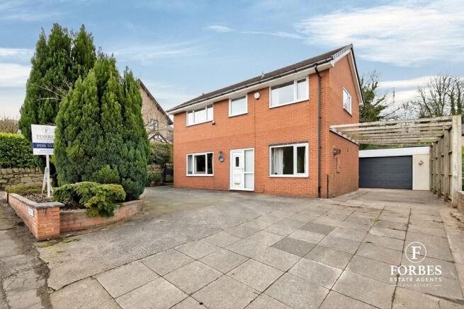 3 bed property, in Shaw Brow, £320,000