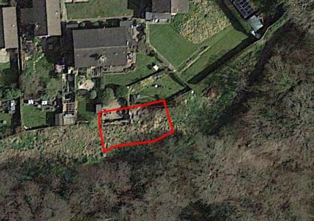 Land, in Plot 9 Appledore Gardens, £4,000