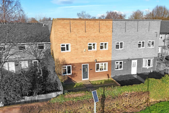 3 bed property, in Crossfell, £200,000