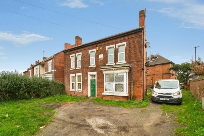 6 bed property, in Bescot Road, £300,000