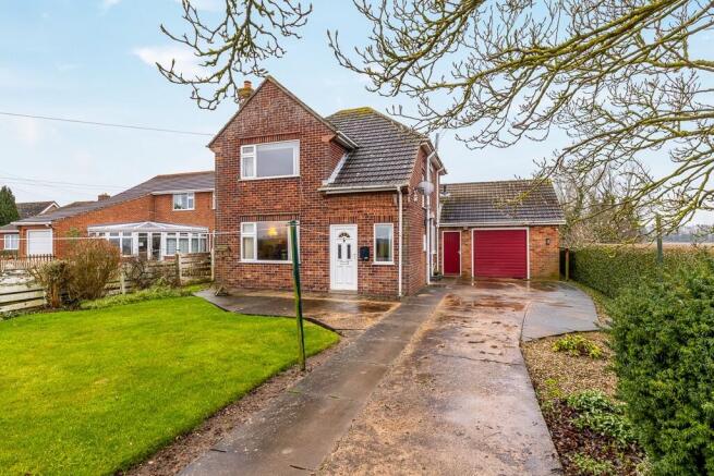 3 bed property, in Highgate, £230,000