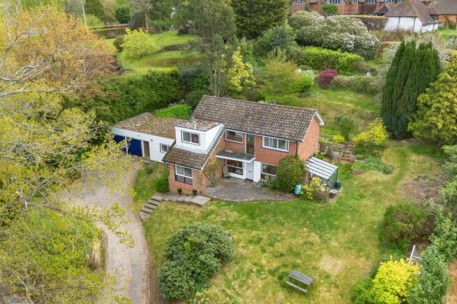 4 bed property, in Uvedale Road, £1,200,000
