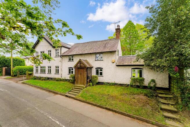 4 bed property, in Foden Lane, £1,000,000