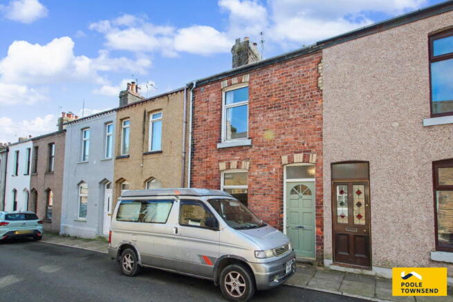 2 bed property, in Oxford Street, £189,950