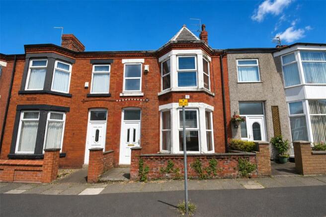 4 bed property, in Magazine Lane, £230,000