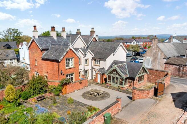 4 bed property, in Leckonby Street, £750,000